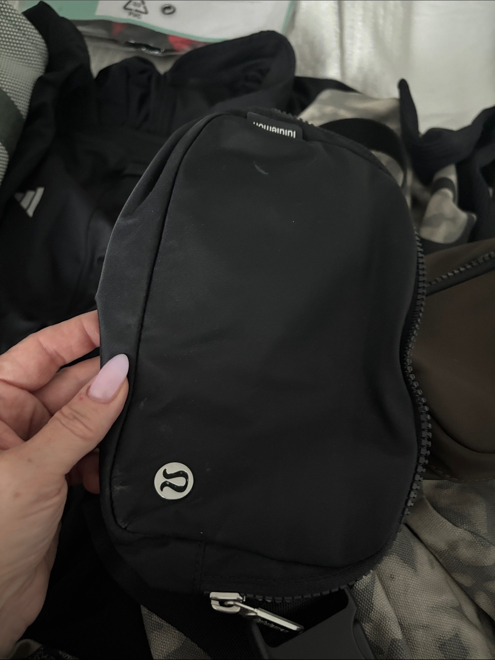 lululemon athletica Black Minimal Belt Bag